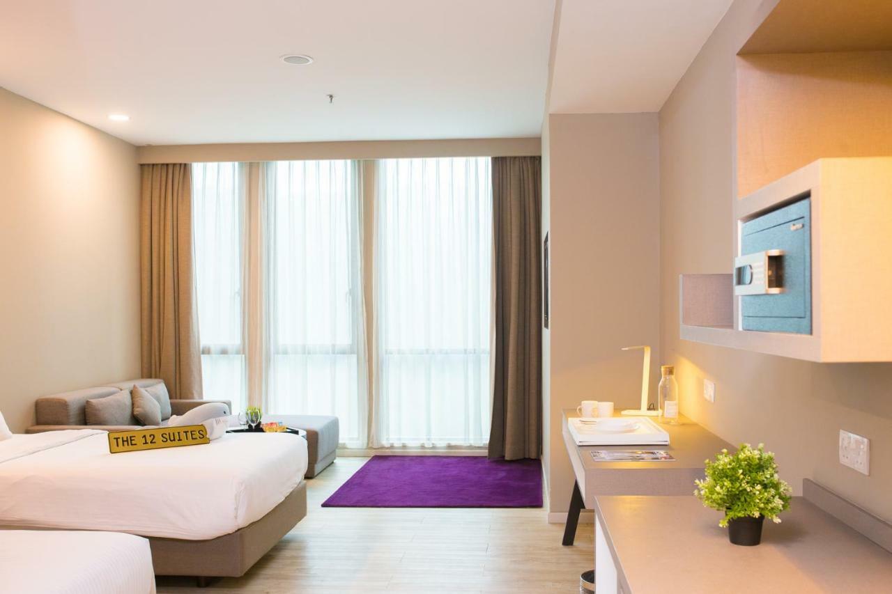 The 12 Suites @ Empire Damansara بيتالينغ جايا المظهر الخارجي الصورة