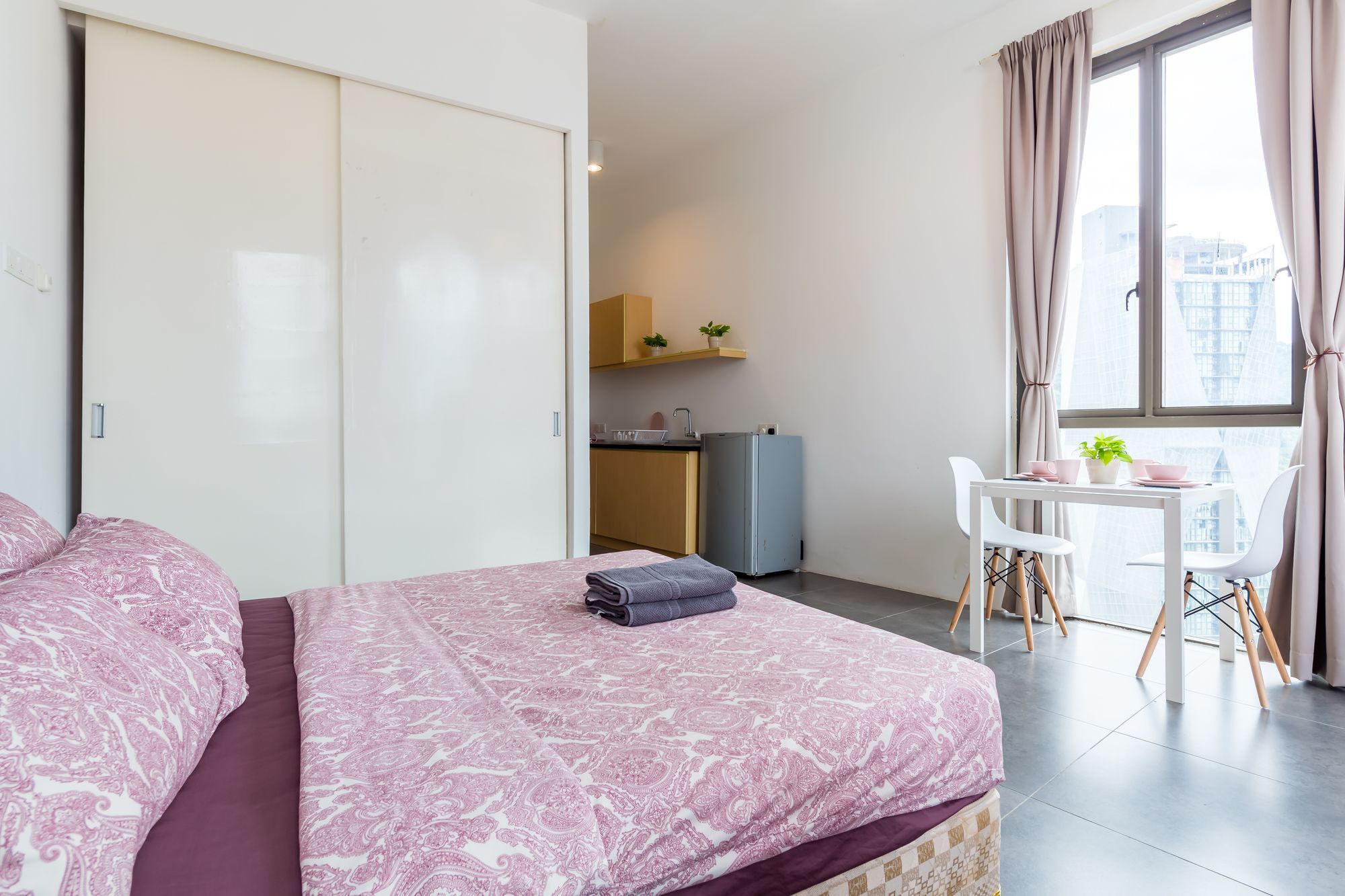 The 12 Suites @ Empire Damansara بيتالينغ جايا المظهر الخارجي الصورة